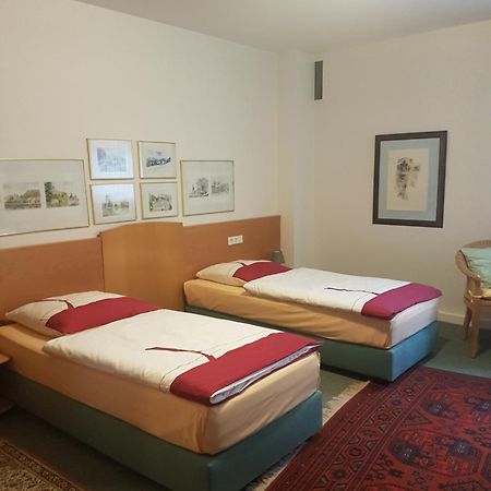 Gaestehaus Krefeld Uerdingen Exteriör bild