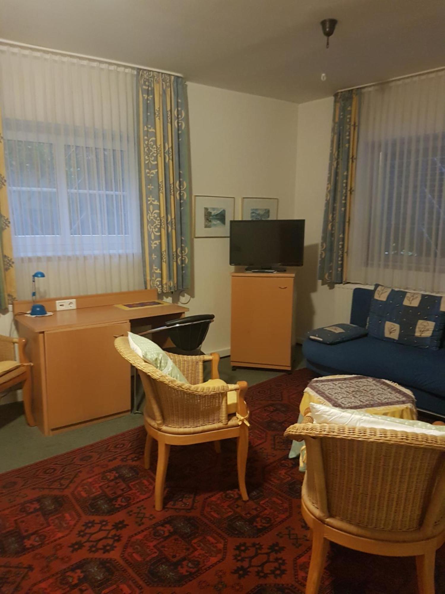 Gaestehaus Krefeld Uerdingen Exteriör bild