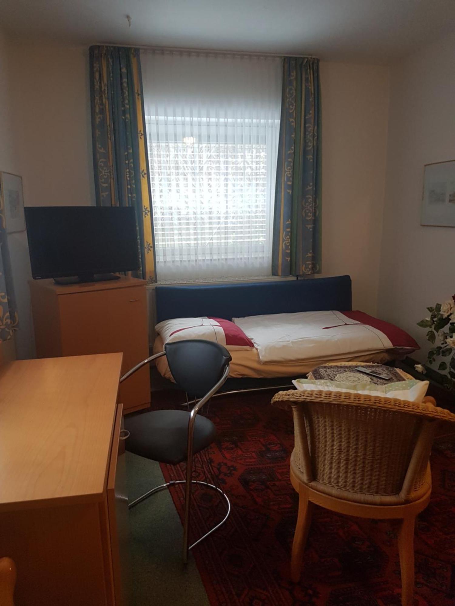 Gaestehaus Krefeld Uerdingen Exteriör bild
