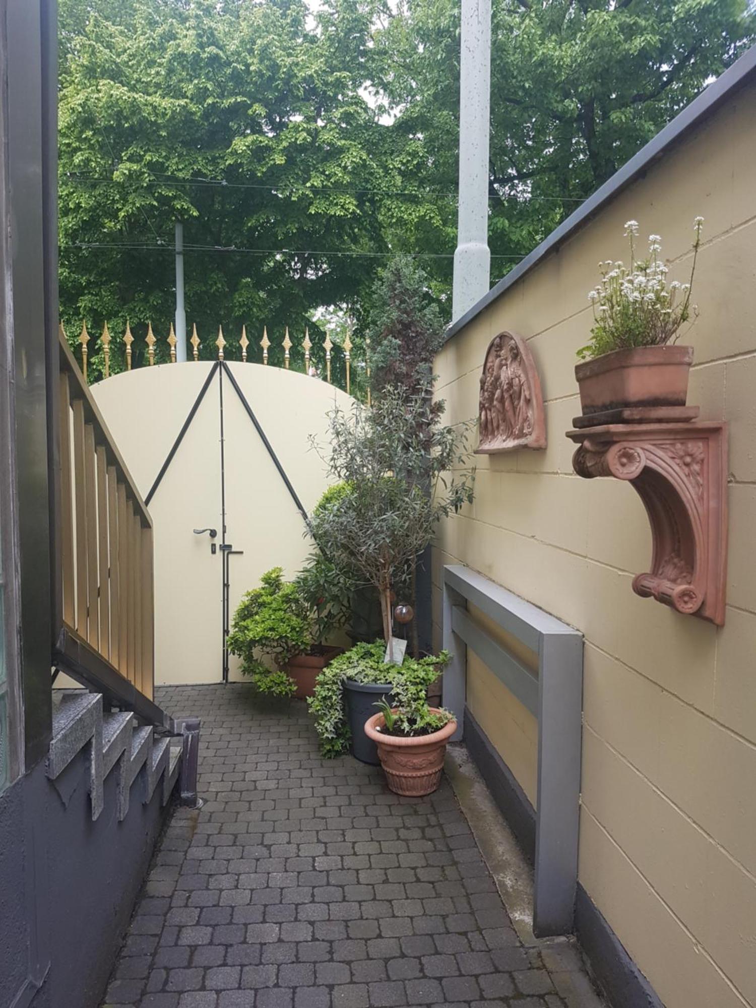 Gaestehaus Krefeld Uerdingen Exteriör bild